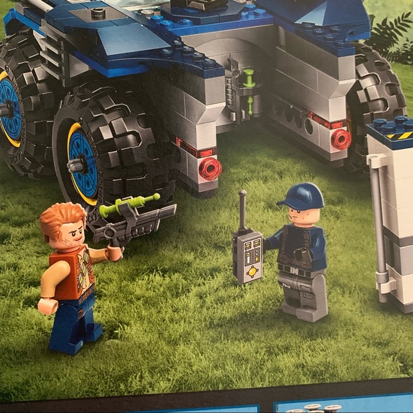 Jurassic world lego set - Picture 8 of 16